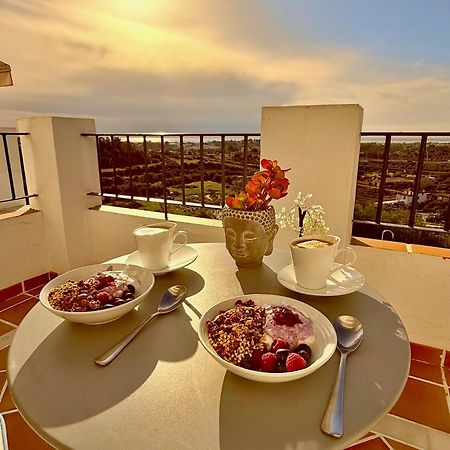 Hotel Calm Escape San Pedro de Alcántara Esterno foto